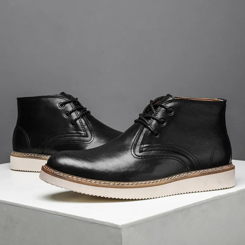 Damian™ Classic Chukka Boots