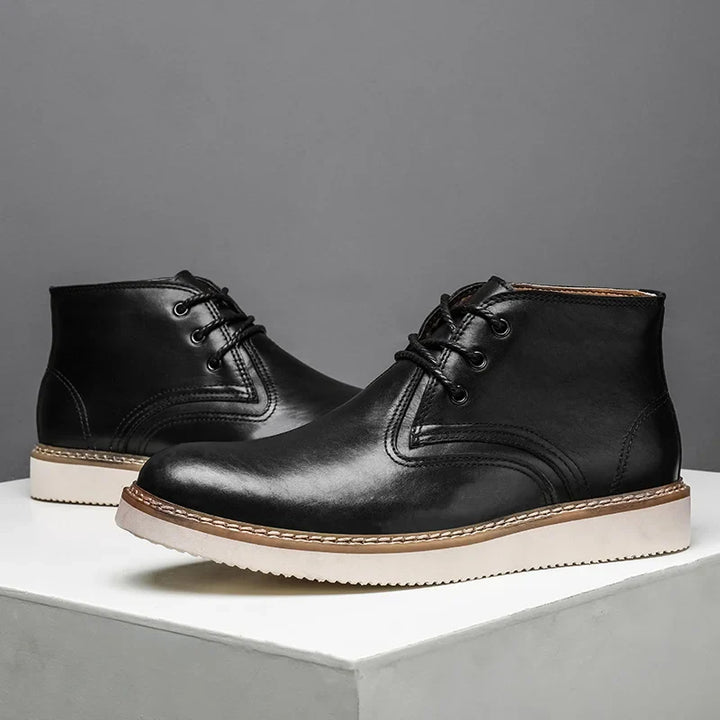 Damian™ Classic Chukka Boots