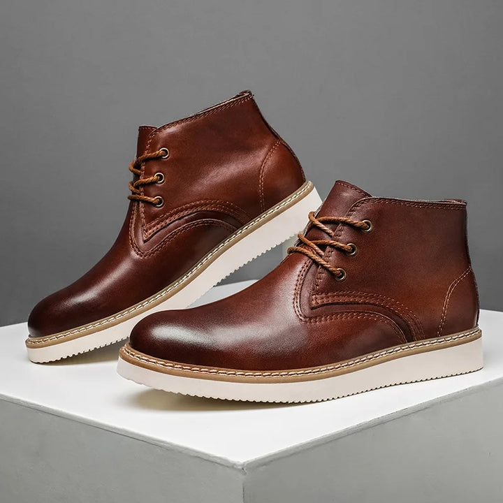 Damian™ Classic Chukka Boots